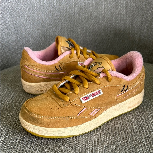 Reebok Club C Revenge Tom and Jerry Sneakers - Picture 1 of 6